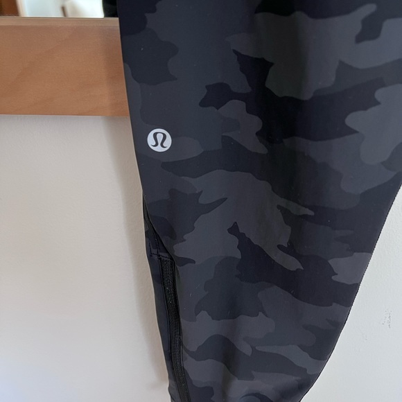 Lululemon Adapted State High-Rise
Jogger *Full Length 6 - Picture 13 of 13